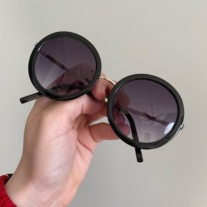 🦋free w $15 or more purchase